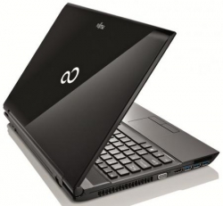 Fujitsu LIFEBOOK AH532 (AH532M45A2RU)