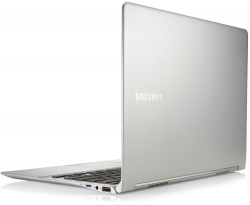 Samsung NP900X3D-A01