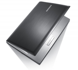 Samsung Q330-JS01