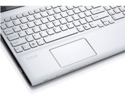 Sony VAIO SV-E1511N1R/W