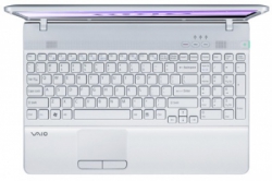 Sony VAIO VPC-EB2E1R/W